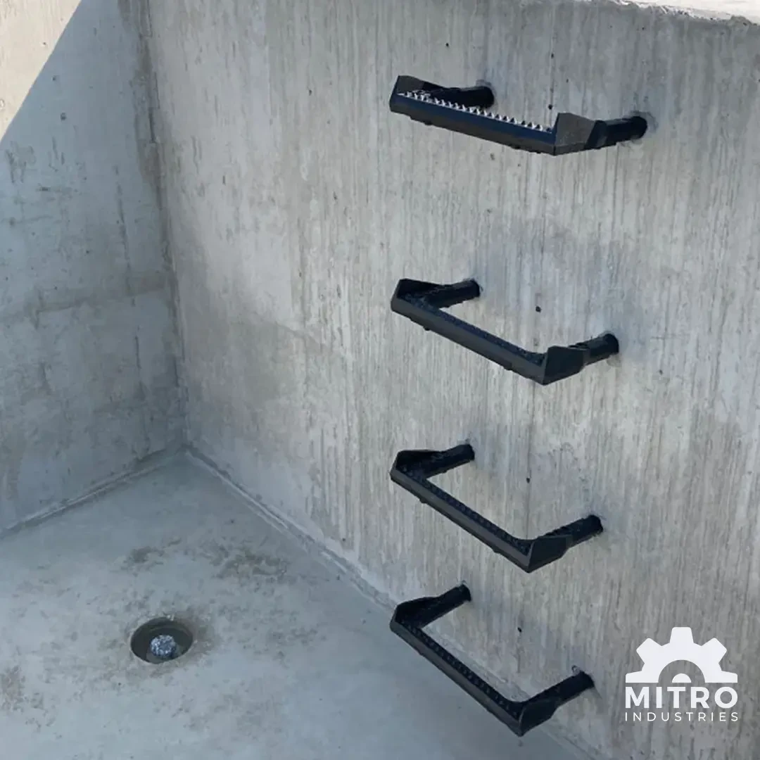 Manufacturer of PVC Footstep Rungs